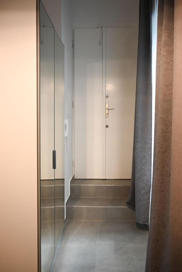 Appartamento Charming Domicile Wien Allerheiligenplatz Esterno foto
