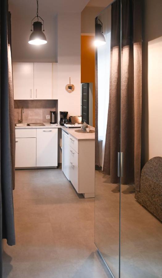 Appartamento Charming Domicile Wien Allerheiligenplatz Esterno foto