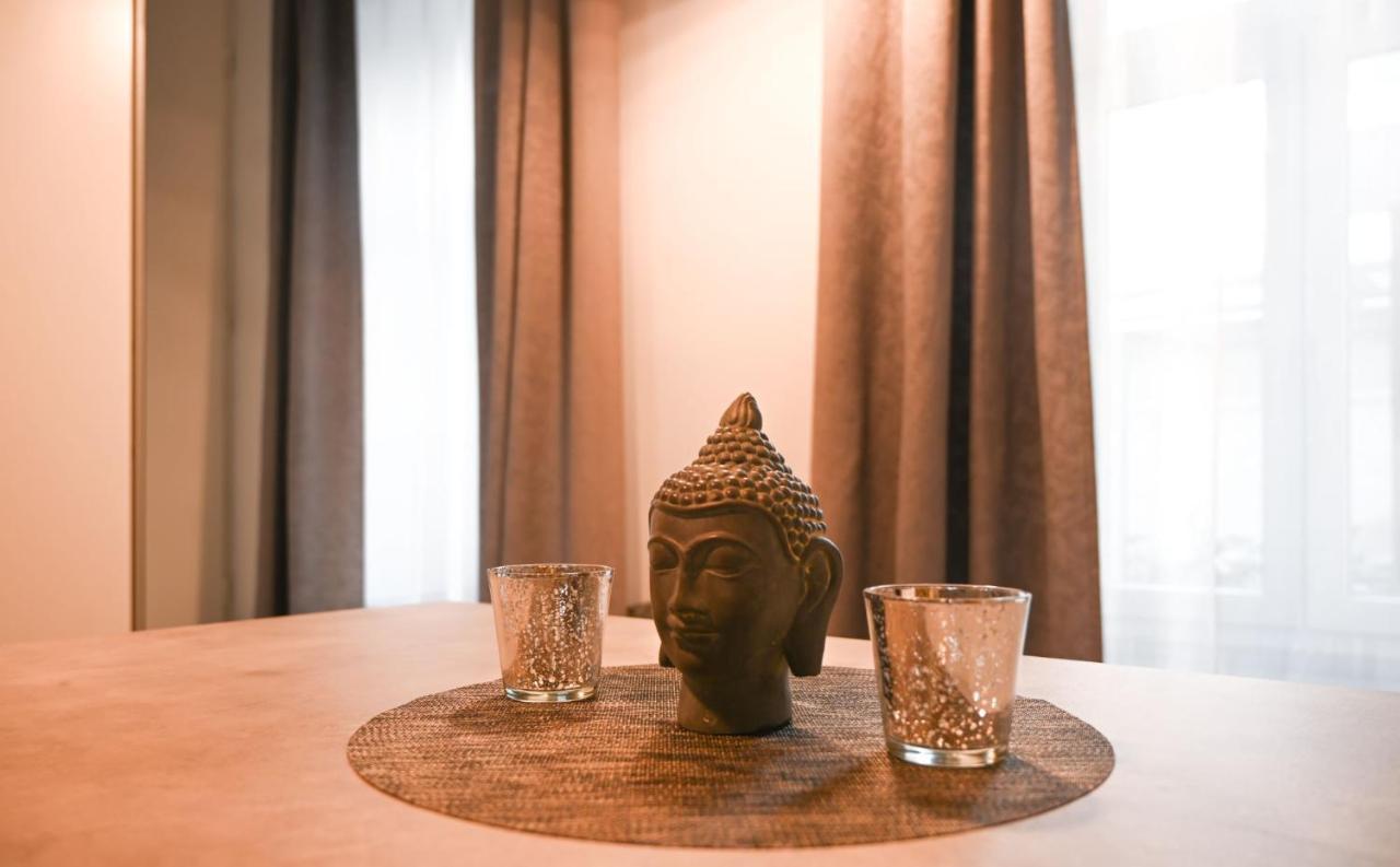 Appartamento Charming Domicile Wien Allerheiligenplatz Esterno foto
